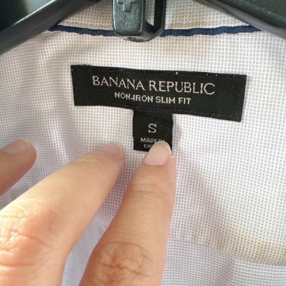 Banana Republic slim fit shirts for men - Picture 4 of 7
